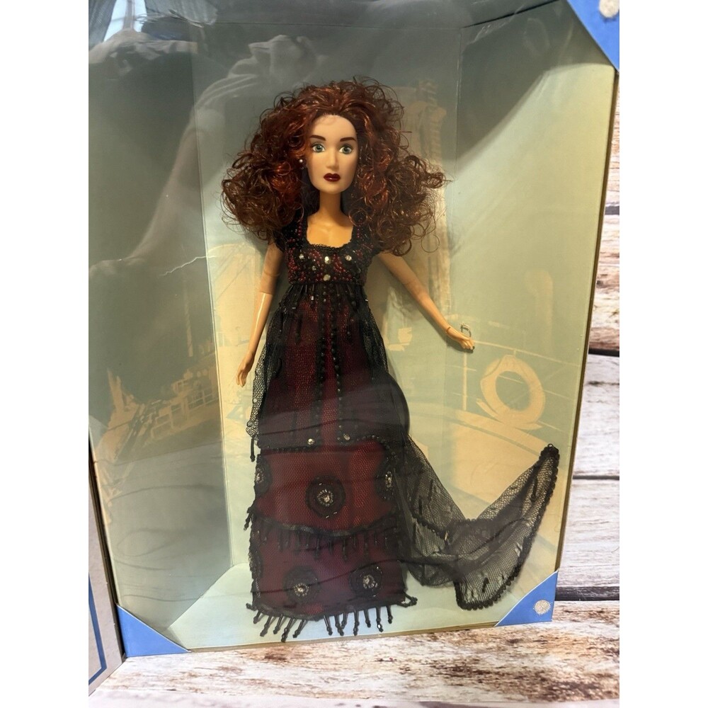 Titanic Rose DeWitt Bukater Doll 1998 Galoob #41105 NIB Movie Collectible